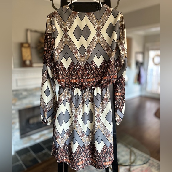 Lavender Brown size small dress - Picture 2 of 3